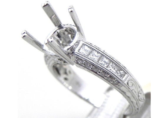 ODM del anillo de la joyería del soporte 1.08Ct del diámetro 3x3m m semi para el material del oro blanco del compromiso 18k