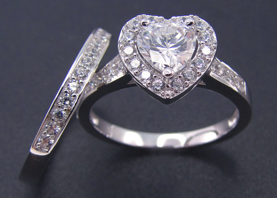 Corte brillante tamaño de piedra de Diamond Ring 1pcs 6.5M M del corazón de 1 quilate