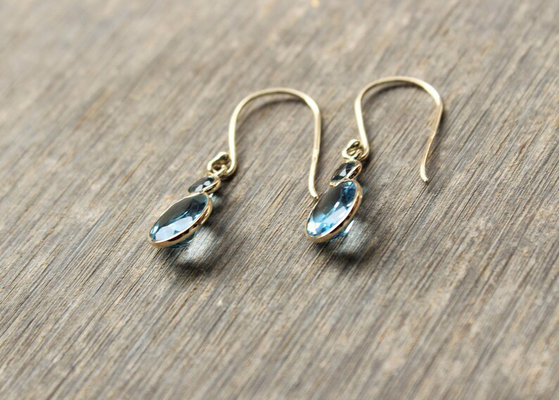 Joyería hecha a mano del oro amarillo 14k, pendientes naturales Topaz Gemstone del oro amarillo 14k
