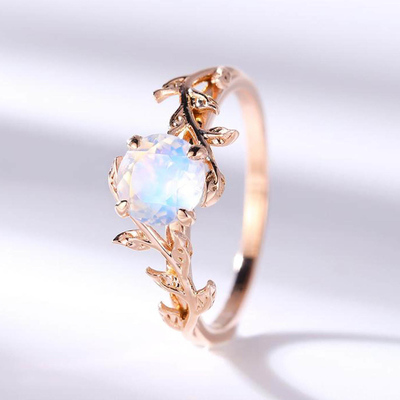 corte de ronda de la flor de la hoja de 14K Rose Gold Moonstone Wedding Rings