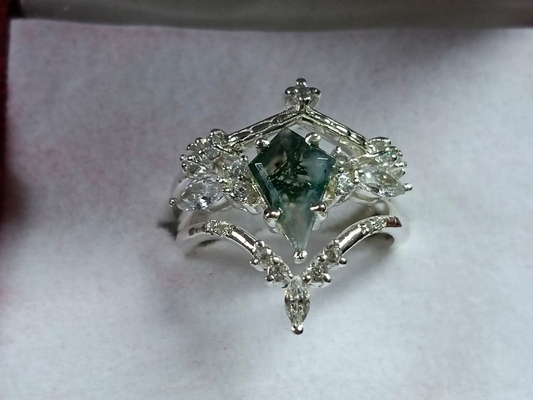 Anillo natural del racimo de la boda de la CZ del flor de Moss Agate Flower Shape Marquise