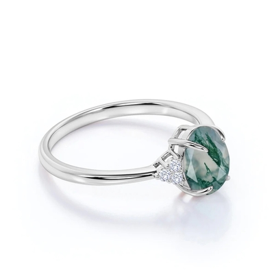 Piedra de la obra clásica 7 corte oval Moss Green Agate de 1,1 quilates y anillo de bodas llano de la caña en el oro blanco