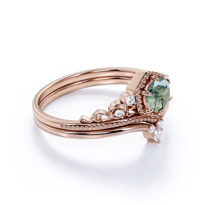 Tiara afiligranada de Chevron corte redondo Moss Green Agate de 0,6 quilates y boda Ring Set de la CZ en Rose Gold