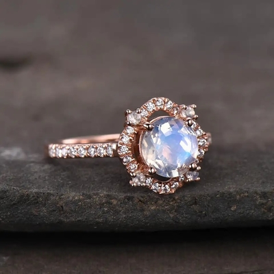 Anillo de compromiso tallado ronda de Moonstone del arco iris de 925 Sterling Silver Natural Gemstone Jewelry
