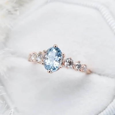 Compromiso azul oval fantástico delicado Ring Cluster Dainty Rings de la aguamarina de S925 Sterling Silver Rose Gold Round CZ