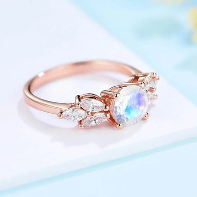 Anillo delicado de 925 Sterling Silver Fashion Design Exquisite Moonstone