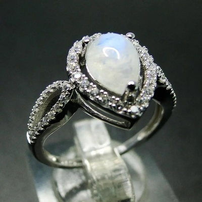 Anillos 925 Sterling Silver de la CZ del compromiso de Moonstone del arco iris