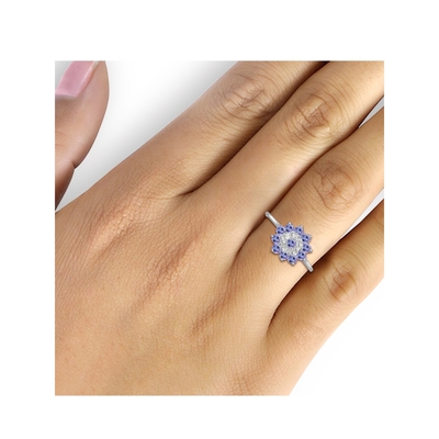 Los joyeros del diseño floral de la rama aporrean el anillo Sterling Silver Ring Jewelry de Tanzanite con el acento blanco de la CZ