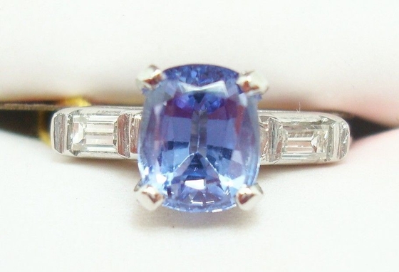 anillo natural auténtico de Tanzanite del óvalo del oro blanco 14k con la CZ