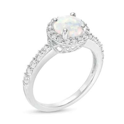 Ópalo oval y 1/15 CT. Anillo de la caña de la fractura del paso de T.W. CZBy en Sterling Silver