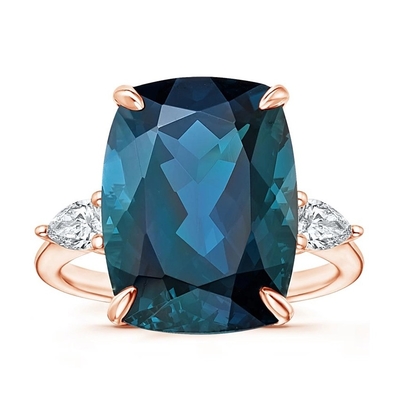 Las muchachas CZ acentúan a Topaz Ring With azul 925 Sterling Silver