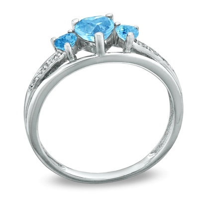 Topacio azul en forma de corazón y oro blanco de piedra del anillo 10K de la promesa del acento tres de la CZ
