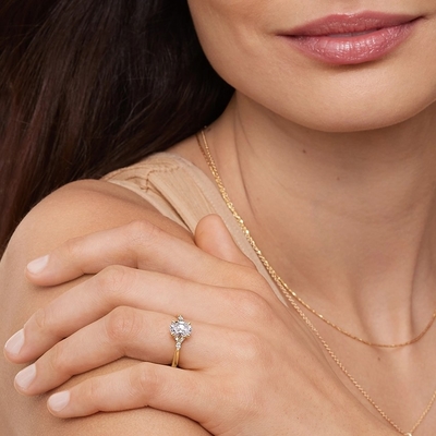 Joyería Diamond Engagement Ring For Girls del oro amarillo de 9 K