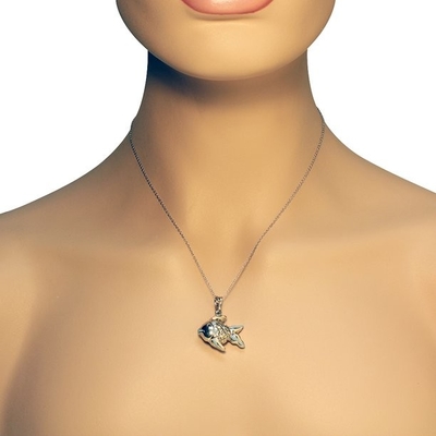 Joyería de cadena de plata del collar de la tortuga de mar verde con el colgante del diamante artificial para el collar formal casual de la vida marina del traje
