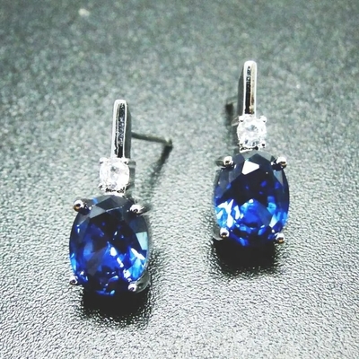 Piedra cúbica Ring Earrings Pure 925 Sterling Silver Fashion Jewelry Set del Zircon de los rubíes sintéticos verdes