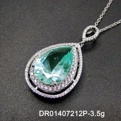 Pera de la joyería de las mujeres que corta el rubí sintético verde alrededor de la circona cúbica blanca 925 Sterling Silver Fine Jewelry