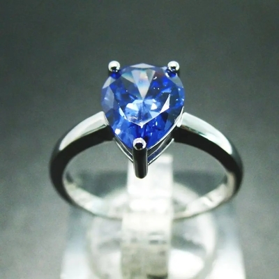 Anillo de compromiso de moda de la boda del solitario de la forma de la pera de Sterling Silver Green Spinel Ring