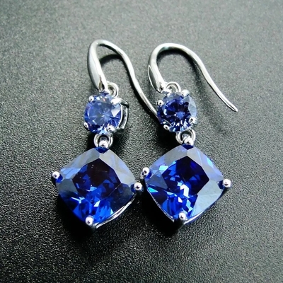 Joyería de la boda, rodio azul de la plata de la piedra 925 del color de Tanzanite del pendiente largo plateado