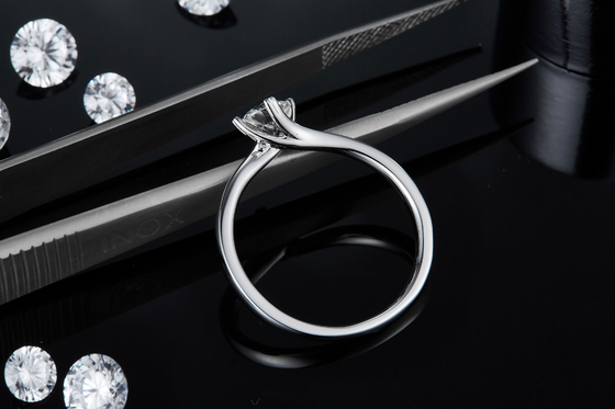 anillo de plata de Moissanite 925 minimalistas de los diseños de la joyería del oro 9K