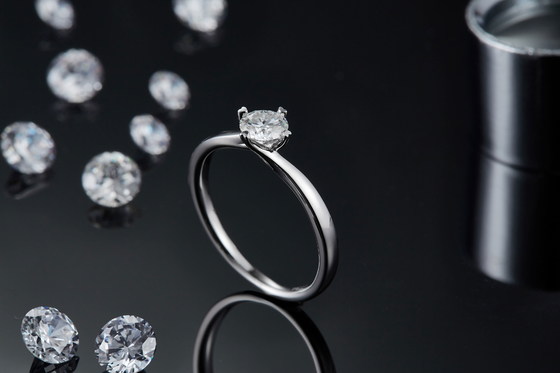 anillo de plata de Moissanite 925 minimalistas de los diseños de la joyería del oro 9K