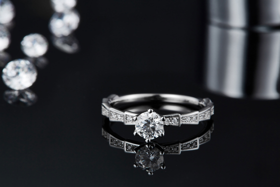 Moissanite blanco anillo único de Sytle y de Sapphire Platineve Diamonds Jewelry Women
