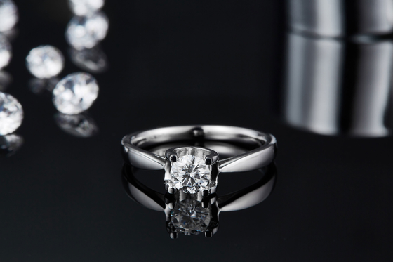 Joyería que se casa minimalista de la CZ del anillo de plata blanco de Moissanite 9K del cuadrado