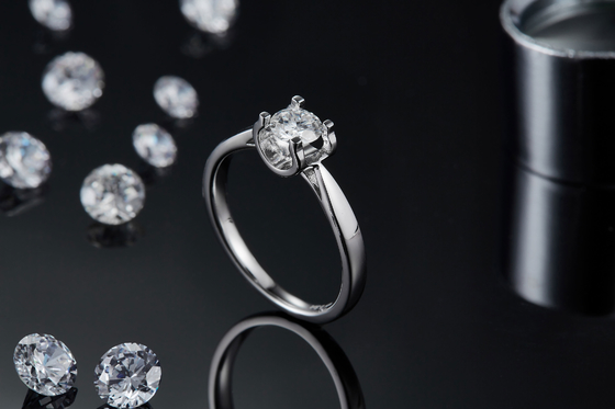 Joyería que se casa minimalista de la CZ del anillo de plata blanco de Moissanite 9K del cuadrado