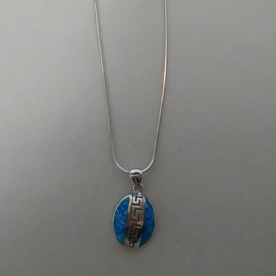 Diseño dominante Meandros Opal Pendant Necklace With 925 Sterling Silver