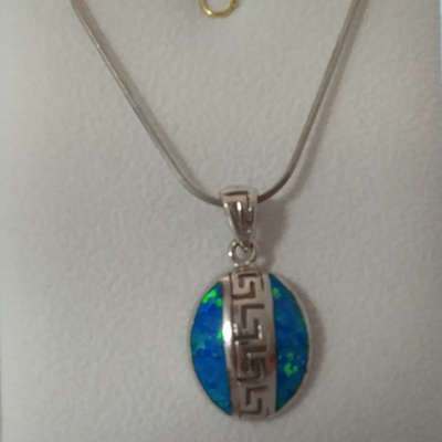 Diseño dominante Meandros Opal Pendant Necklace With 925 Sterling Silver