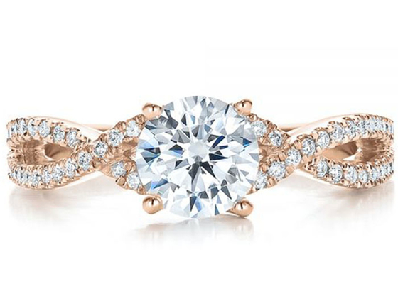 Garra que fija 18K Rose Gold Ring 0.8ct con GH VS1 GIA Diamond