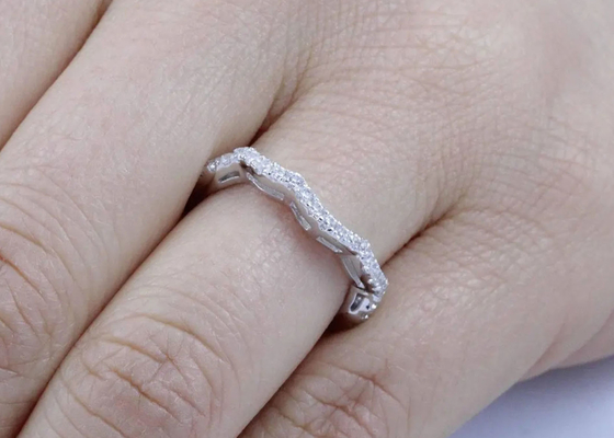 El ODM Diamond Wedding Rings natural, promesa del OEM del estilo del halo suena la dimensión de 6.5m m