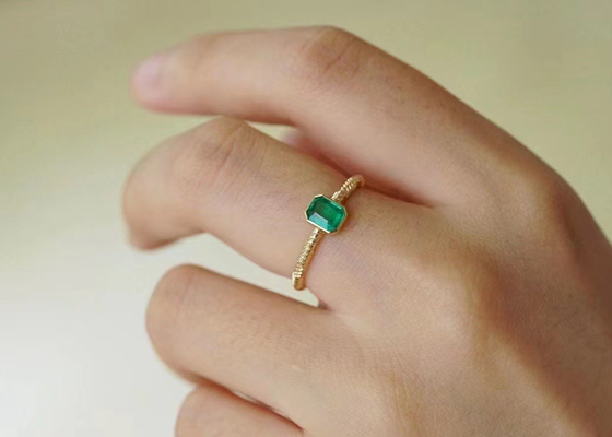 0.51ct Emerald Ring verde natural, 18K oro Diamond Ring para casarse