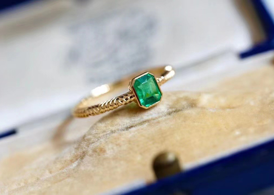 0.51ct Emerald Ring verde natural, 18K oro Diamond Ring para casarse