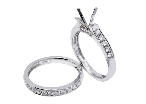 Anillo de compromiso doble de la forma redonda, ODM del OEM del anillo de oro blanco de 0.72ct 18K