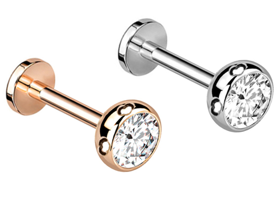 Los pendientes de perforación de la joyería del cuerpo estéril del oro atornillan el diámetro 3×3m m del estilo