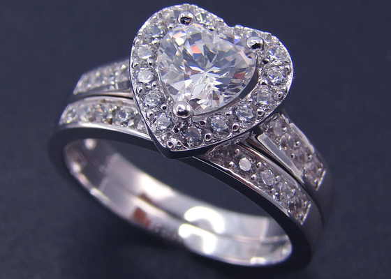 Corte brillante tamaño de piedra de Diamond Ring 1pcs 6.5M M del corazón de 1 quilate