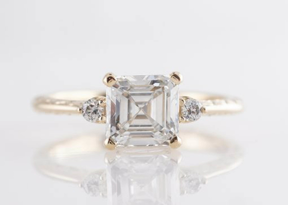 estilo clásico del anillo de compromiso 1.29ct de 14K Rose Gold Asscher Cut Diamond