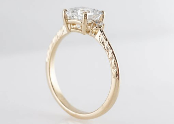 estilo clásico del anillo de compromiso 1.29ct de 14K Rose Gold Asscher Cut Diamond