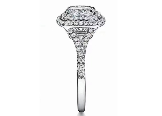 Boda Ring Set del halo del corte del amortiguador del OEM con el diamante de 66pcs 1.2ct