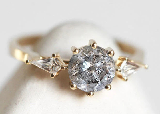 0.8ct Diamond Engagement Rings crecido laboratorio, OEM del ODM del anillo de bodas del oro 9k