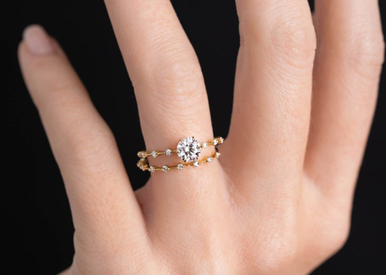 1.0ct Moissanite Diamond Rings, ODM cortado redondo de los anillos de compromiso 6.5M M