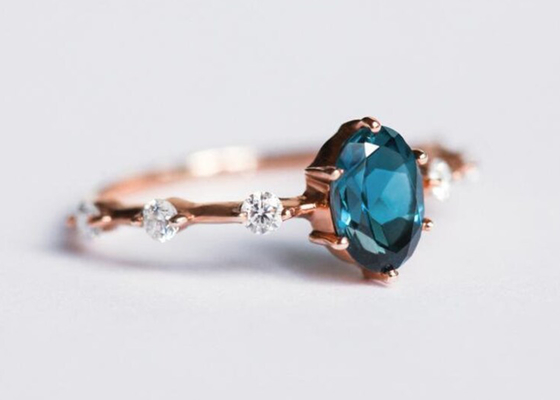 1.56ct Londres Topaz Ring azul, OEM oval de Diamond Ring Round Cut de la forma