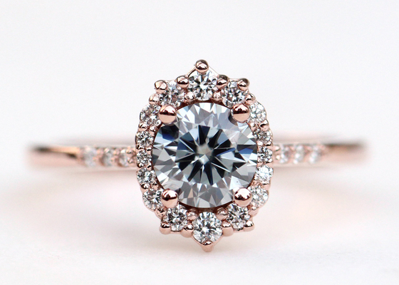 anillos de compromiso de 1.2ct 1pcs Moissanite para las mujeres 14K Rose Gold Material