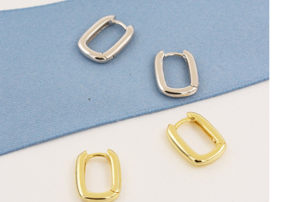 Grueso oval de los pendientes 2m m del oro del aro 9K con el diámetro interno de 6x10m m