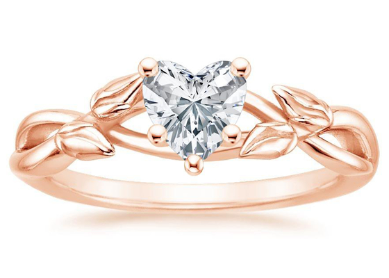 El corazón del OEM forma el anillo de Moissanite, 5.5m m 9k Rose Gold Ring 0,6 quilates