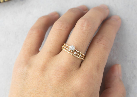 Oro Ring With Solitaire Diamond, ODM de 6M M de 0.8ct Moissanite Diamond Rings