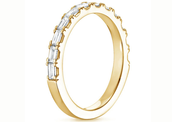 Pavimente el medio Baguette Diamond Wedding Band, oro amarillo 14k Diamond Ring de 2.0mm-2.3m m