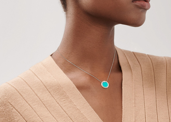 18k oro blanco Diamond And Turquoise Circle Pendant con la cadena 16-18inch