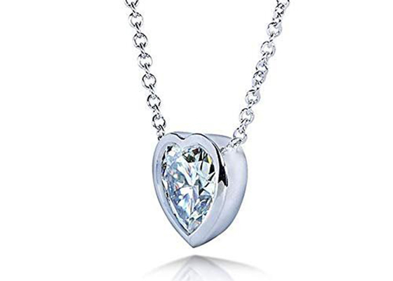 estilo del bisel del corazón de los collares del oro de 16inch 14K con 6x6m m Moissanite
