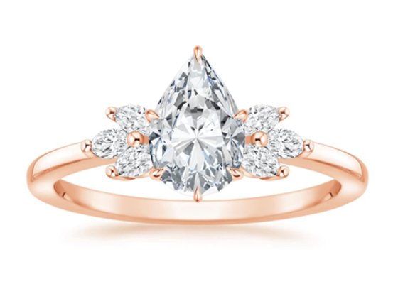 Dimensión crecida laboratorio 14K Rose Gold Material del anillo 0.77ct PS5×7mm de Moissanite del corte de la pera